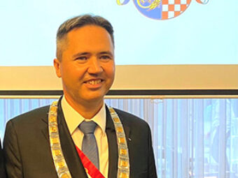 Izabran X. Veliki meštar Družbe “Braća Hrvatskoga Zmaja”, Mislav Grgić, Zmaj Strossmayerski, XVI. saziv Meštarskoga zbora (2021. – 2026.) i Nadzorni odbor Družbe