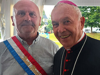 Obilježeno 55 godina svećeničke službe i 30 godina biskupskog rada msgr. Jurja Jezerinca, Zmaja od Jezerina, Krašić, 18. srpnja 2021.