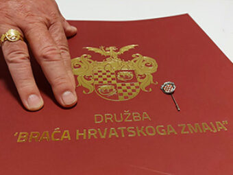 Prigodno božićno druženje Zmajskog stola u Karlovcu, Karlovac, 20. prosinca 2021.