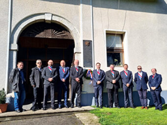 Obilježena 155. obljetnica rođenja suutemeljitelja Družbe „Braća Hrvatskoga Zmaja“ Emila Laszovskog, Brlog, 1. travnja 2023.