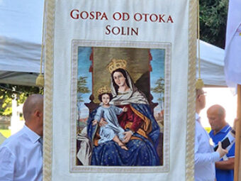 Družba „Braća Hrvatskoga Zmaja“ na blagdan Rođenja Blažene Djevice Marije aktivno je sudjelovala u svečanoj procesiji, Solin – Gospa od Otoka. 8. rujna 2023.