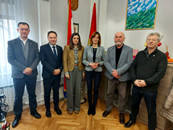 U radnom posjetu kod gradonačelnika grada Karlovca Damira Mandića i županice Karlovačke županije Martine Furdek Hajdin, Karlovac, 22. siječnja 2025.
