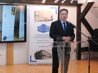 Otvorena izložba „Naprijed hrvatski narode za svoju slavu u čast!“ o obilježavanju 1000. obljetnice Hrvatskoga Kraljevstva na području Brodsko-posavske županije 1925. godine, 12. lipnja 2025.
