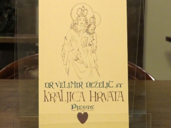 Predstavljanje pretiska zbirke pjesama “Kraljica Hrvata” dr. Velimira Deželića st., Prazmaja Klokočkog I. u Zagrebu, 28. svibnja 2014.