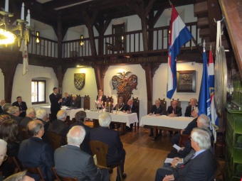 Svečano i radno sijelo Glavnog zbora Družbe “Braća Hrvatskoga Zmaja” održanog u Kuli nad Kamenitim vratima u Zagrebu, 15. studenog 2014.